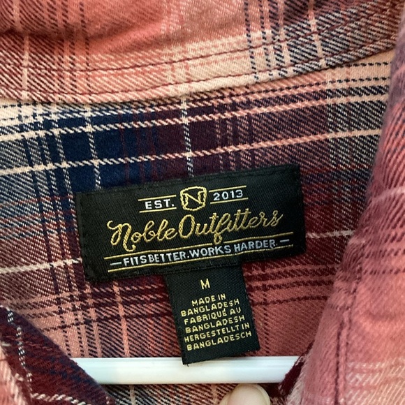 Noble Outfitters 100% cotton flannel pink plaid button downn shirt. - Picture 6 of 6